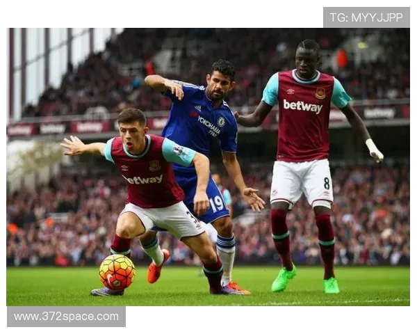 扎帕科斯塔远射险些破门迈尼昂飞身扑救化解危机