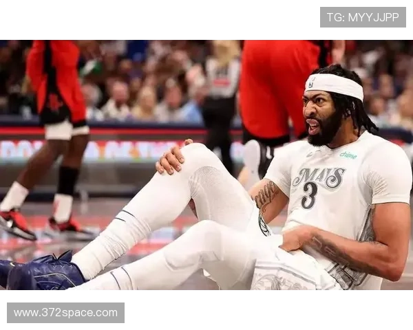 浓眉体重增加近7公斤球探和教练担忧其移动能力下降